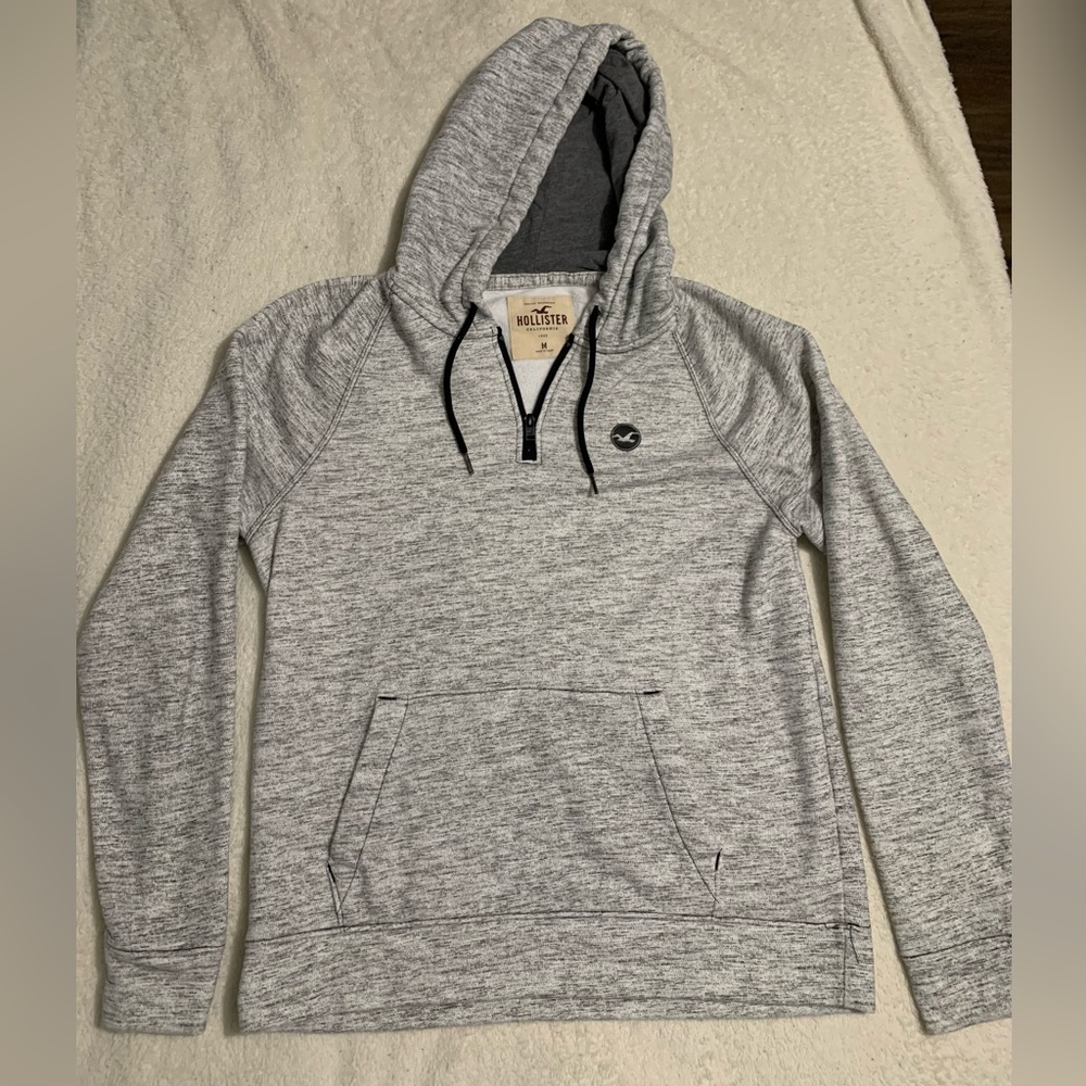 NWOT Hollister Medium Hoodie
